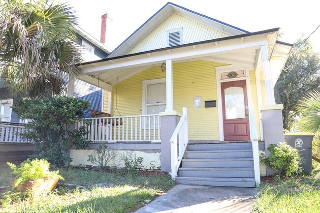 Photo - 1831 N Laura St