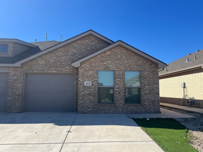 Brand New 3/2 in Cypress Grove! - Brand New 3/2 in Cypress Grove! House