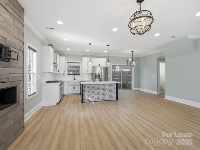 Photo - 1511 Landis Ave