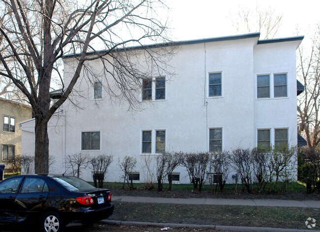 Photo - 2117 Selby Ave