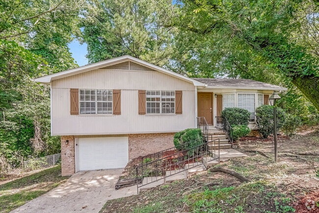 Building Photo - 5064 Darlene Dr Rental