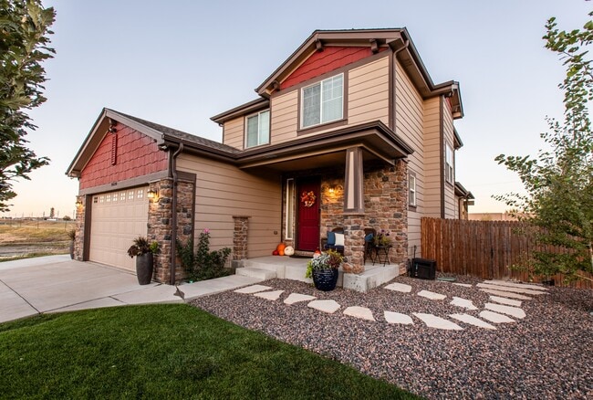 Building Photo - 9420 Yucca Way Rental