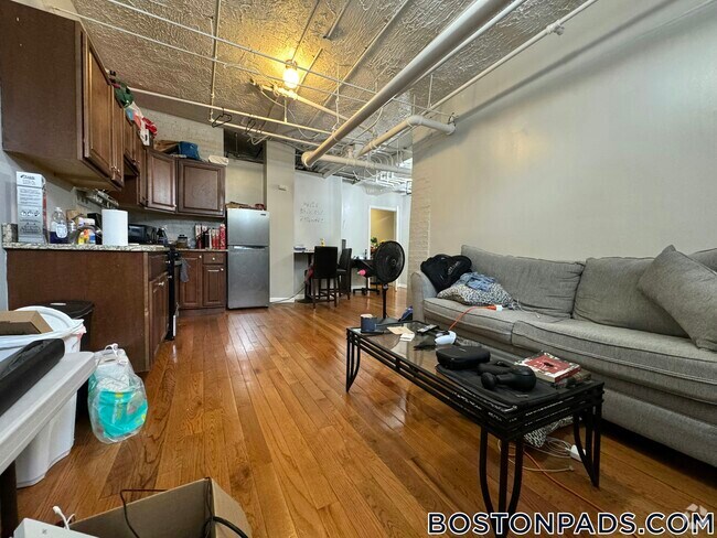 Building Photo - 463 Park Dr Rental