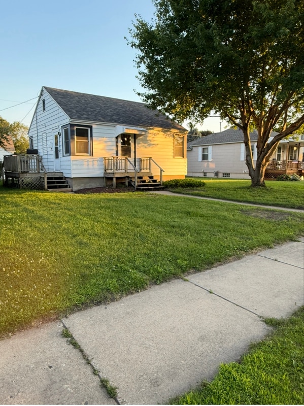 Photo - 817 E Water St