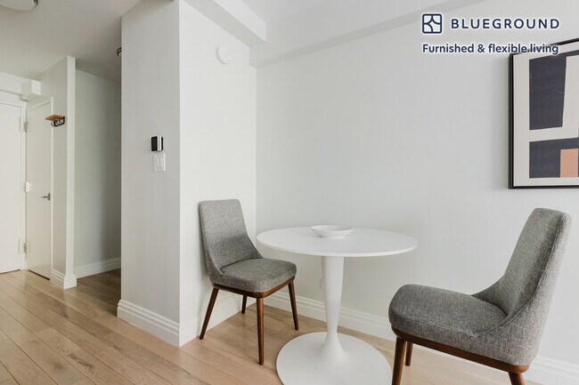 Photo - 340 E 51st St Unidad FL3-ID2172