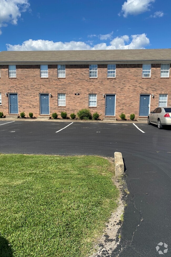 Building Photo - 125 Hillridge Ct Unit D Rental