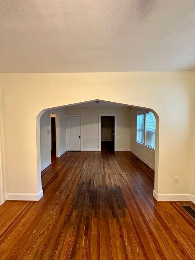Photo - 1513 Elizabeth St