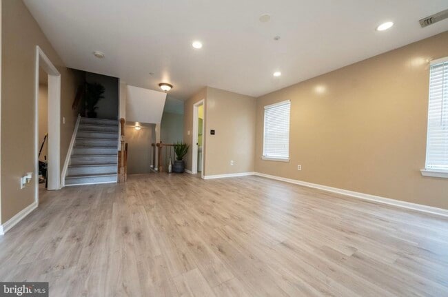 Photo - 13909 King Gregory Way