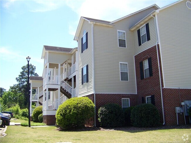 Building Photo - 370 Bubble Creek Ct Rental