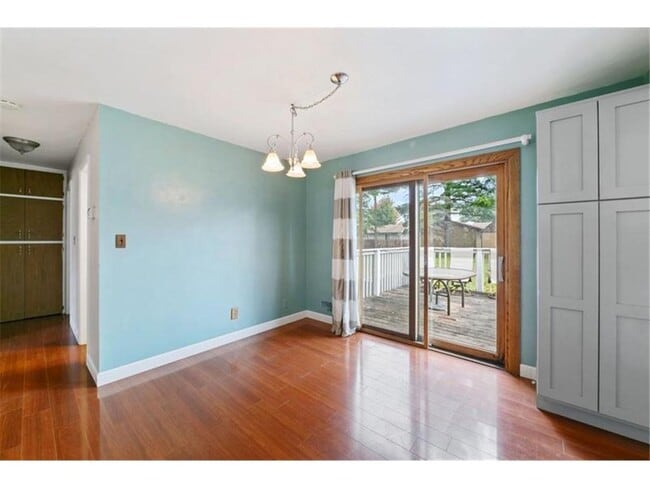 Photo - 237 Motel Ave