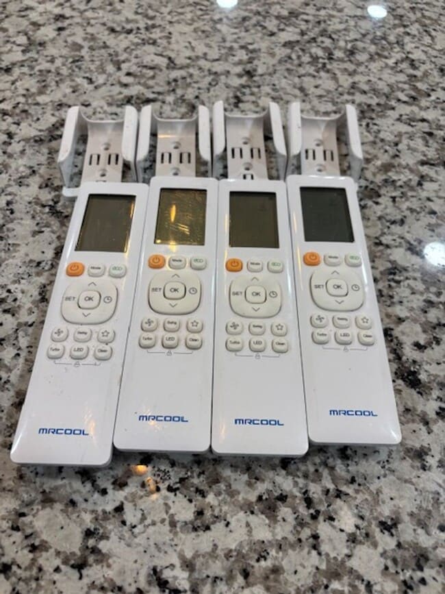 Photo - 271 E 8th St