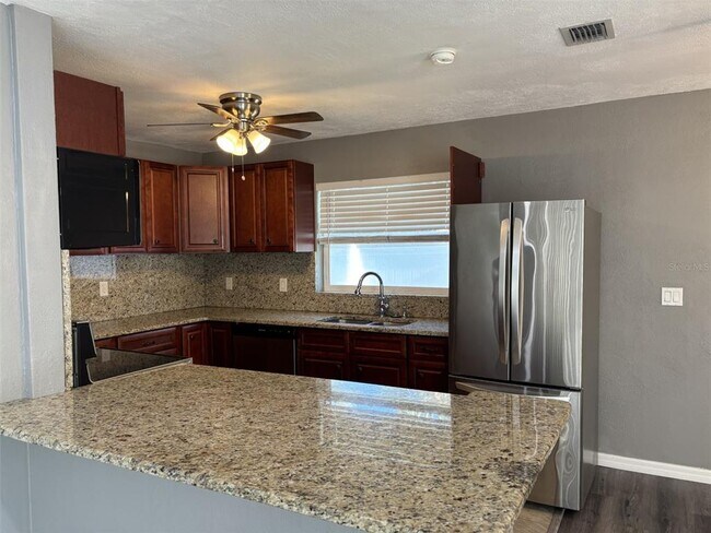 Photo - 4940 Shell Stream Blvd