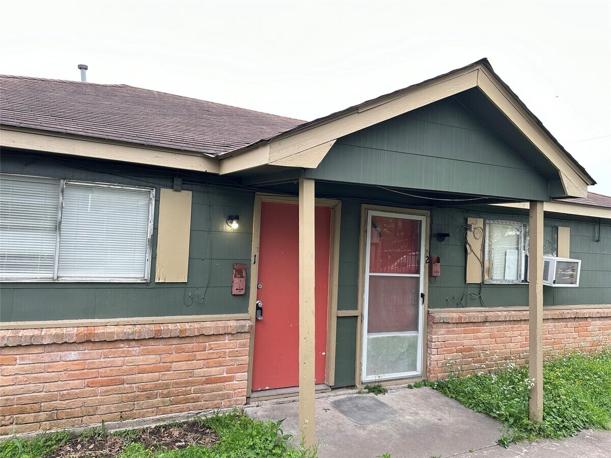 Photo - 8010 Roswell St Townhome