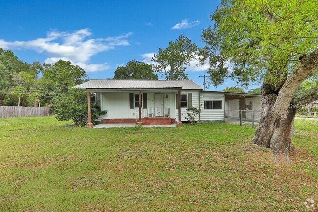 Building Photo - 326 E Whidden Rental