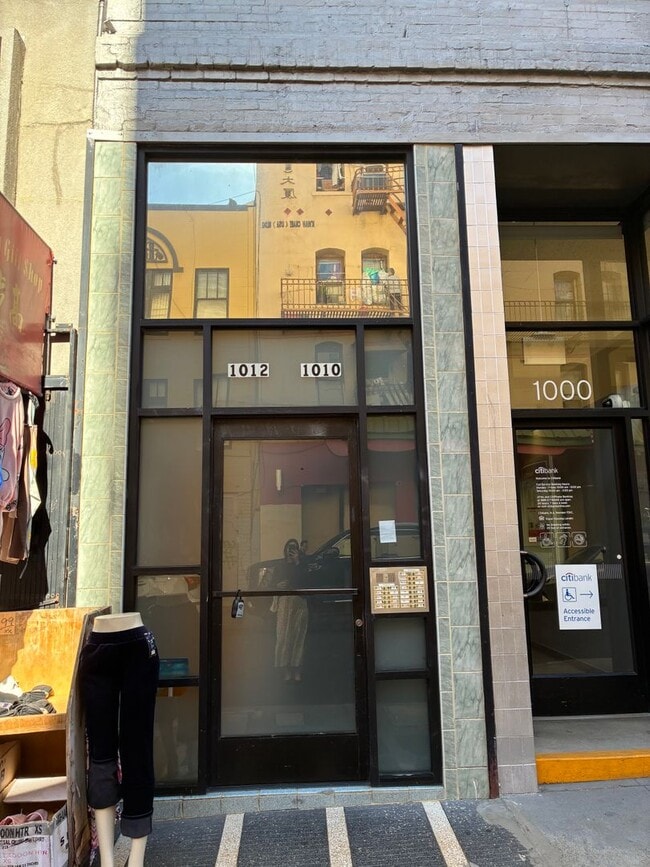 Photo - 1012 Grant Ave Unit 3B