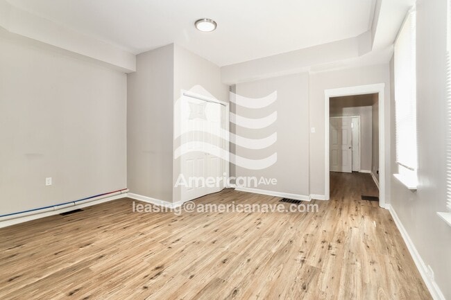 Photo - 820 Milton St