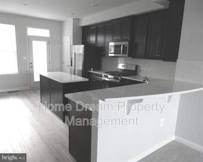 Photo - 1016 Trestle Dr