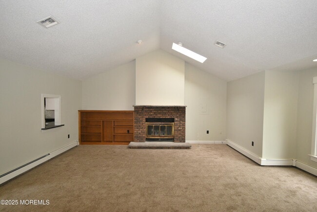 Photo - 324A Broad St