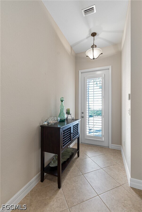 Photo - 10535 Carolina Willow Dr