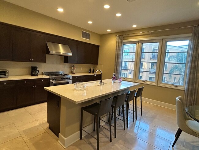 Photo - 23500 Park Sorrento Unidad C33