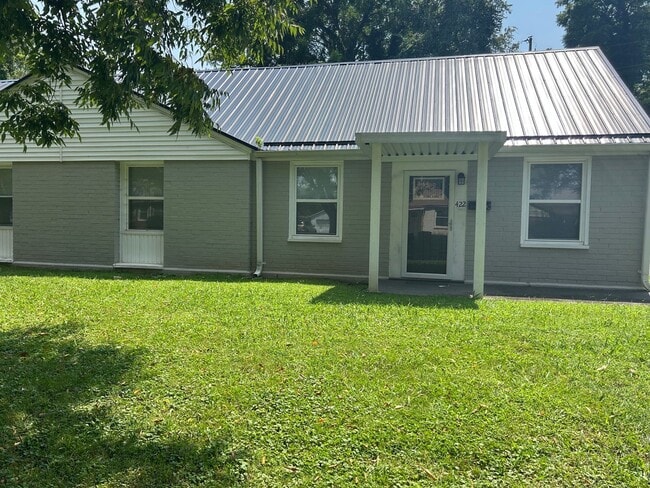 Building Photo - 422 Sequoyah Dr