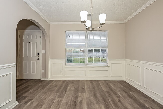 Photo - 2365 Brookgate Way