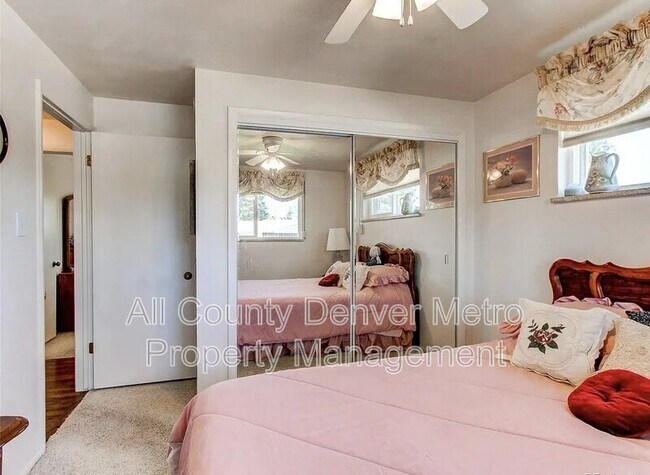 Photo - 769 Alkire St