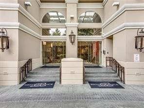 Building Photo - 3225 Turtle Creek Blvd Unit 707