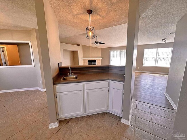 3329 Tiller Ct