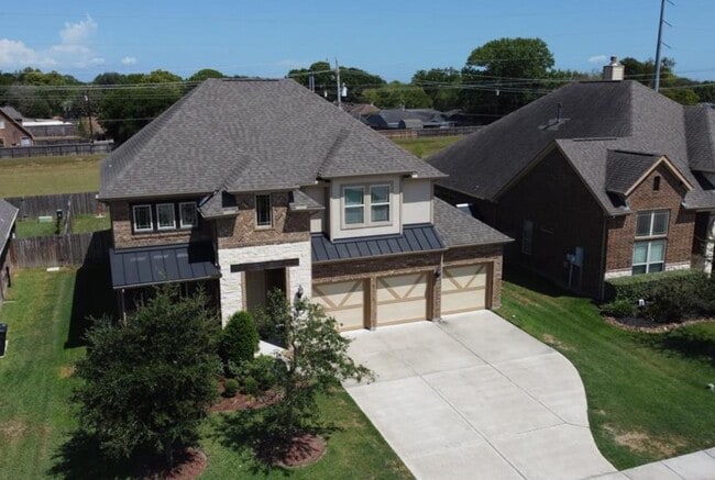 Photo - 1327 Graham Trace Ln