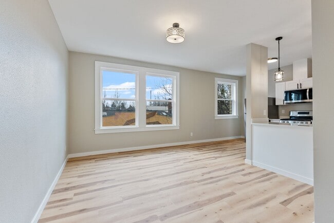 Photo - Fully Renovated Studio In Historic Avalon ... Unit #11