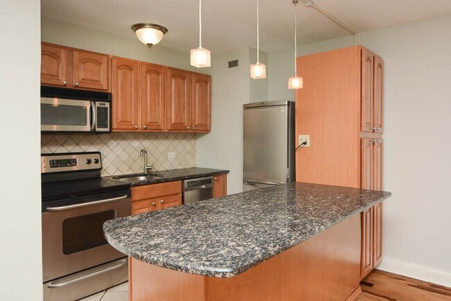 Photo - 450 W Wellington Ave Unidad H5