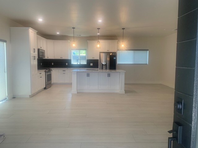 Open floor plan - 956 N Glendora Ave House