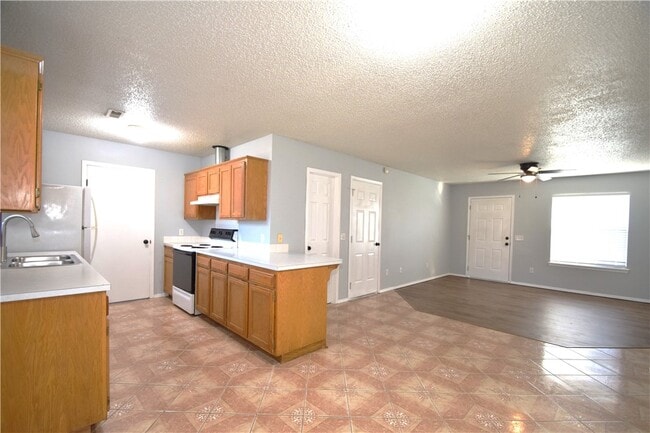 Photo - 12 Burnett Cir