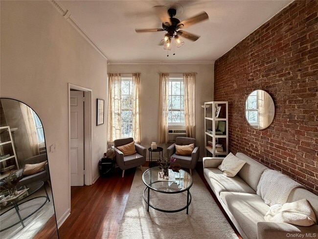 Photo - 53 W 76th St Unit 7