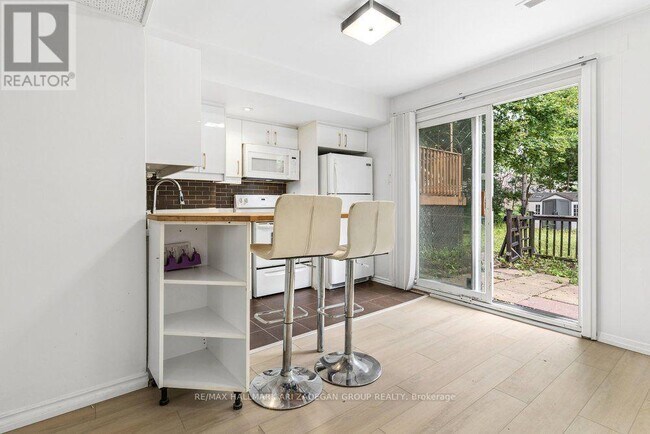 Photo - 231 Goulding Ave