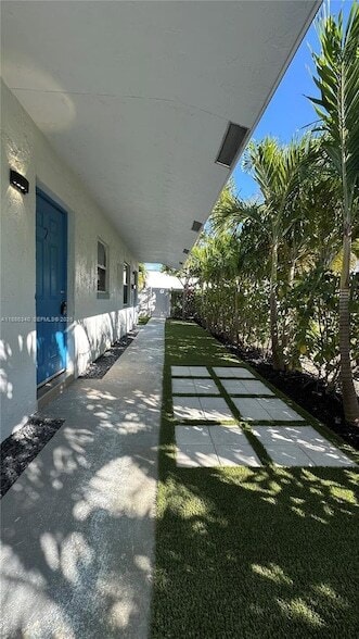 Photo - 1109 NE 6th Ave Unit 2