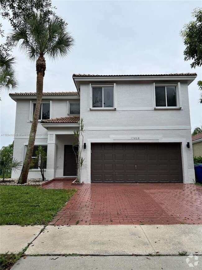 Building Photo - 13468 SW 23rd St Rental