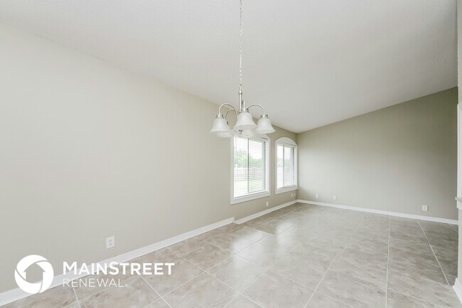 Photo - 713 E Flag Way