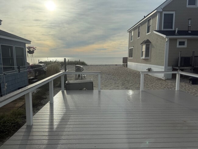 Photo - 797 E Broadway