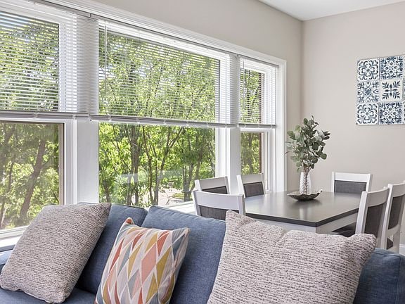 Photo - 1111 Bonnie Brae Pl Unidad 3E