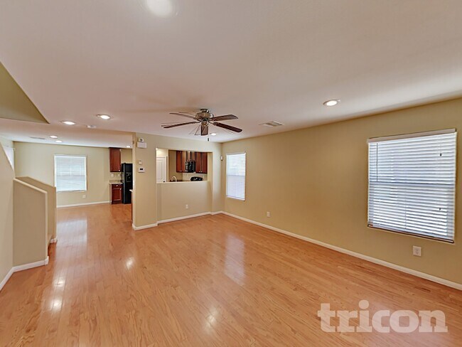 963 Eureka Dunes Ave