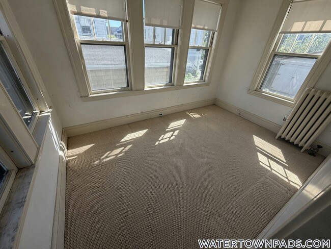 60 Templeton Pkwy