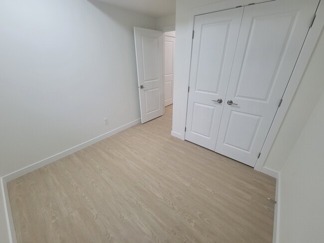 Photo - 20825-2019A 19A Ave NW