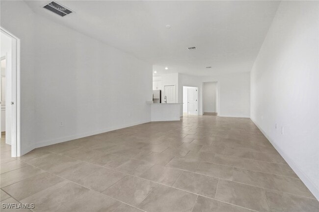 Building Photo - 19592 Hinkley Dr