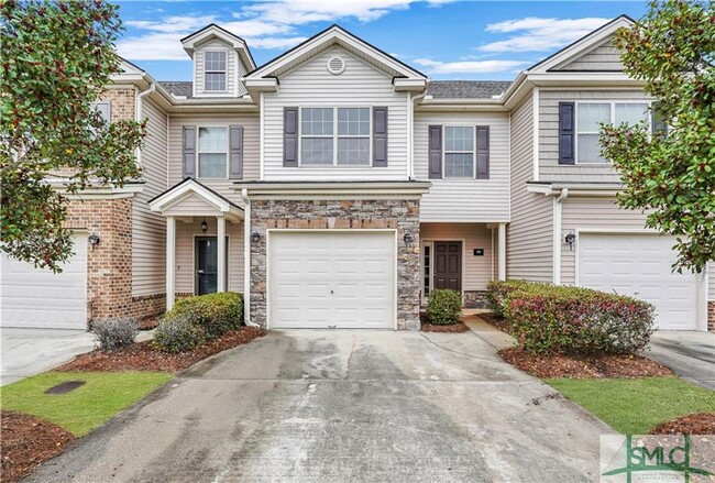 Townhome in LIVE OAK!!! - Townhome in LIVE OAK!!!