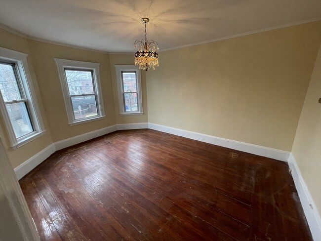 Photo - 227 Holland St Apartments Unit 1
