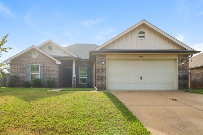 Building Photo - 7761 Brierfield Dr E Rental