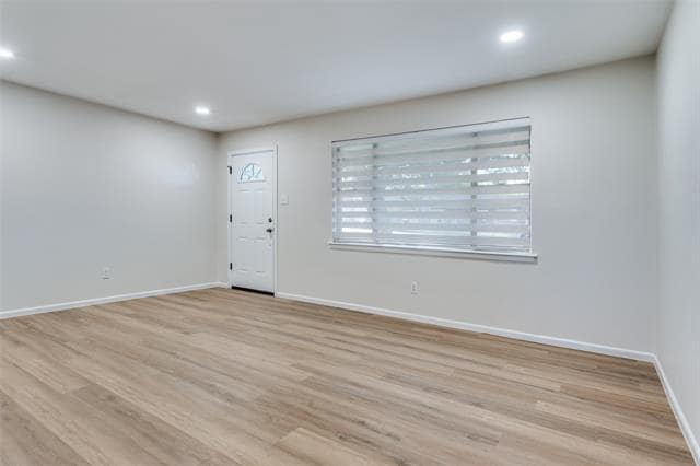 Photo - 8552 Gibbs Dr