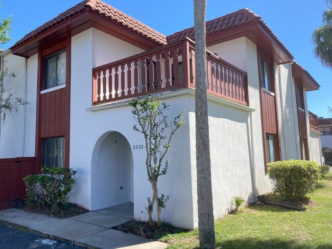 Outside - 2033 Oak Meadow Cir Unit OakMeadow